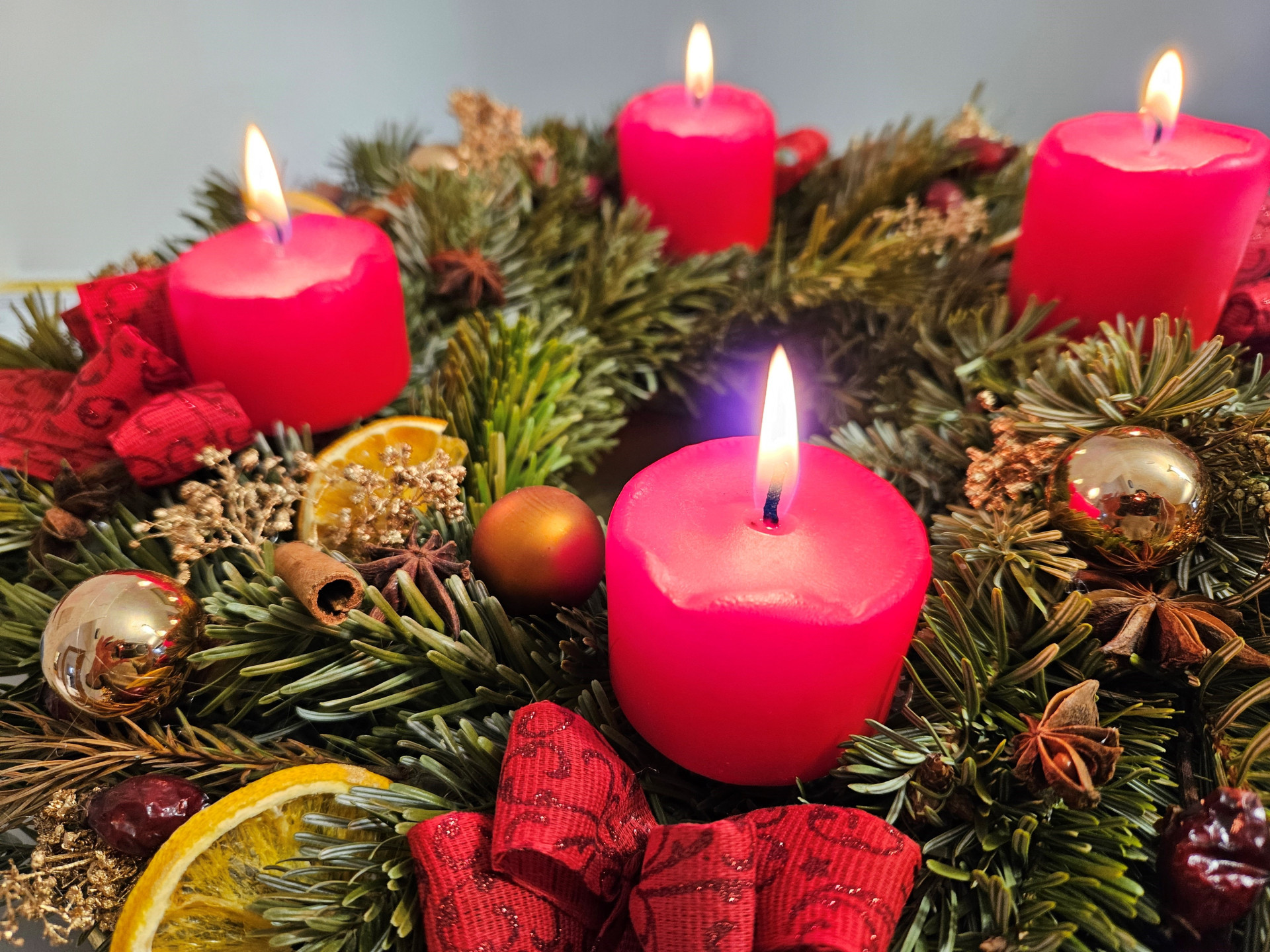 Advent 4Kerzen.jpg Advent 4Kerzen.jpg