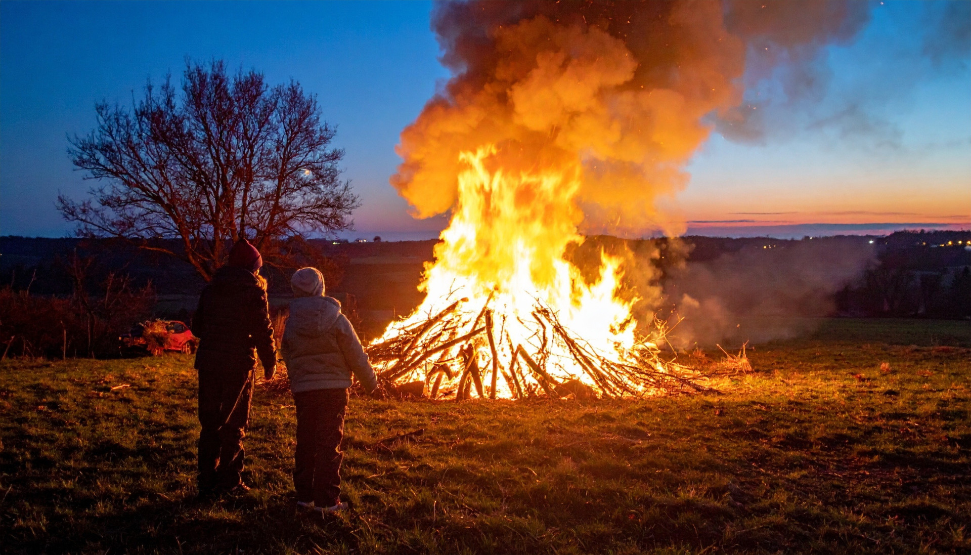 Brauchtumsfeuer1.jpg